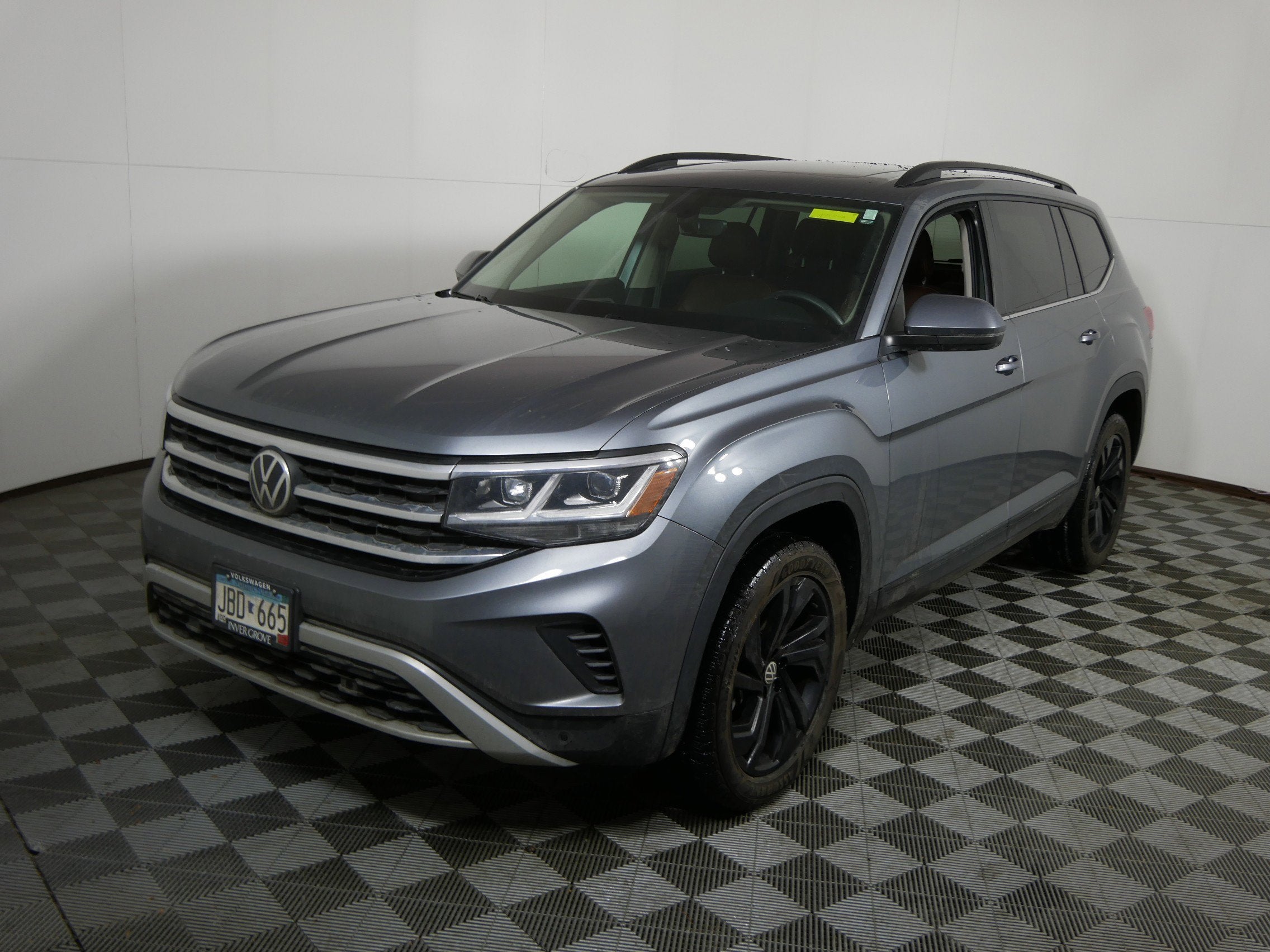 2022 Volkswagen Atlas 3.6L V6 SE w/Technology