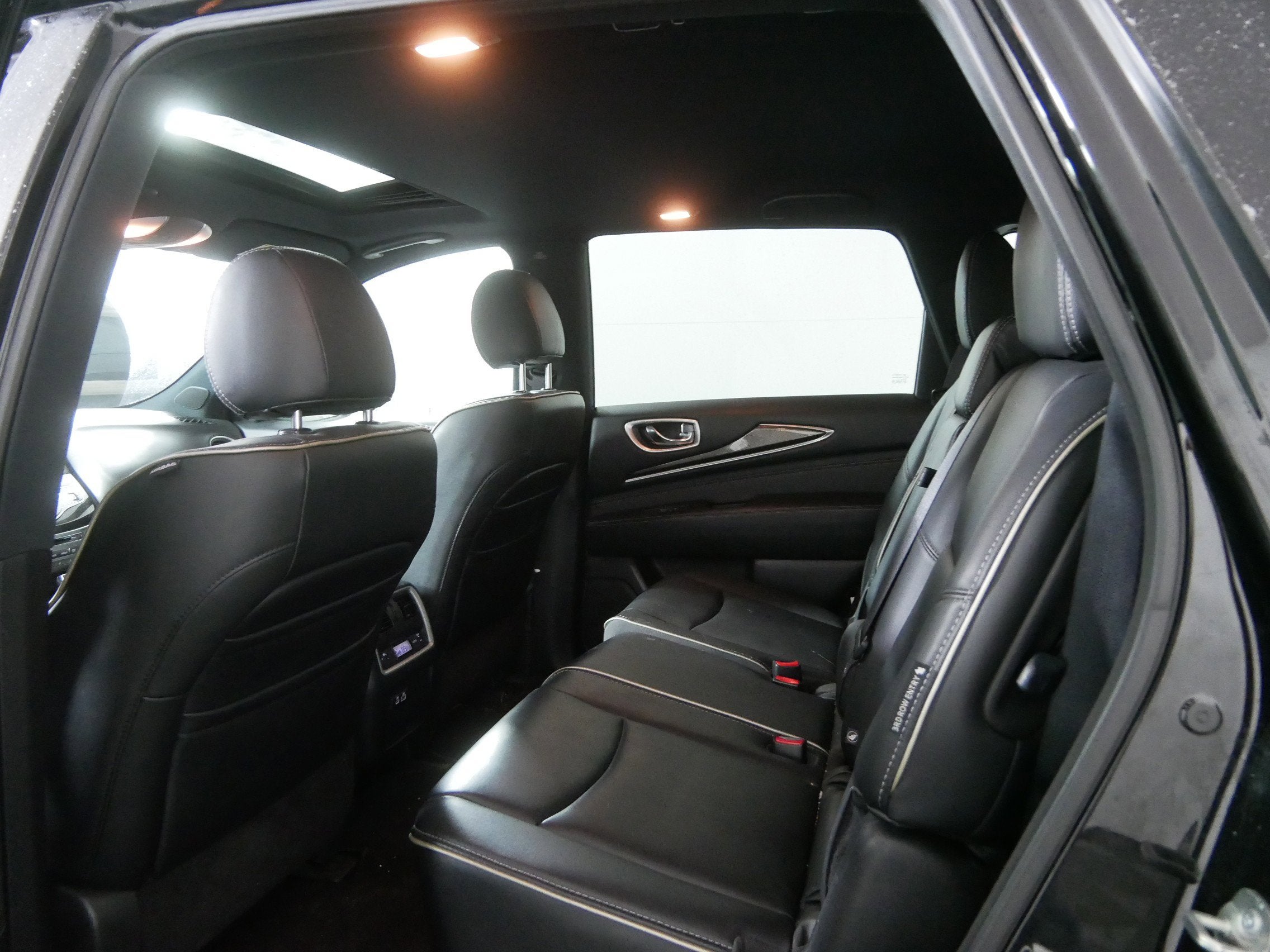 2020 INFINITI QX60 LUXE