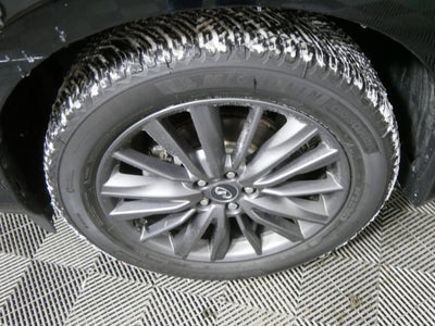 2020 INFINITI QX60 LUXE