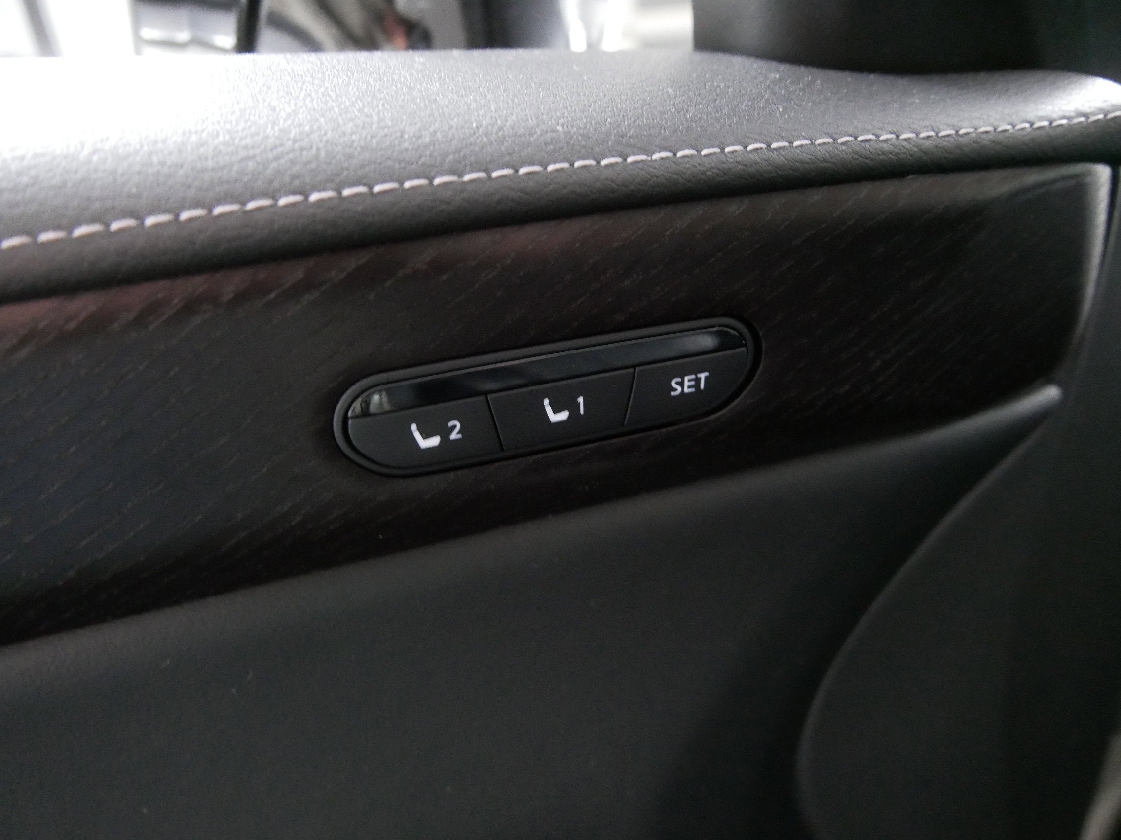 2024 INFINITI QX60 SENSORY