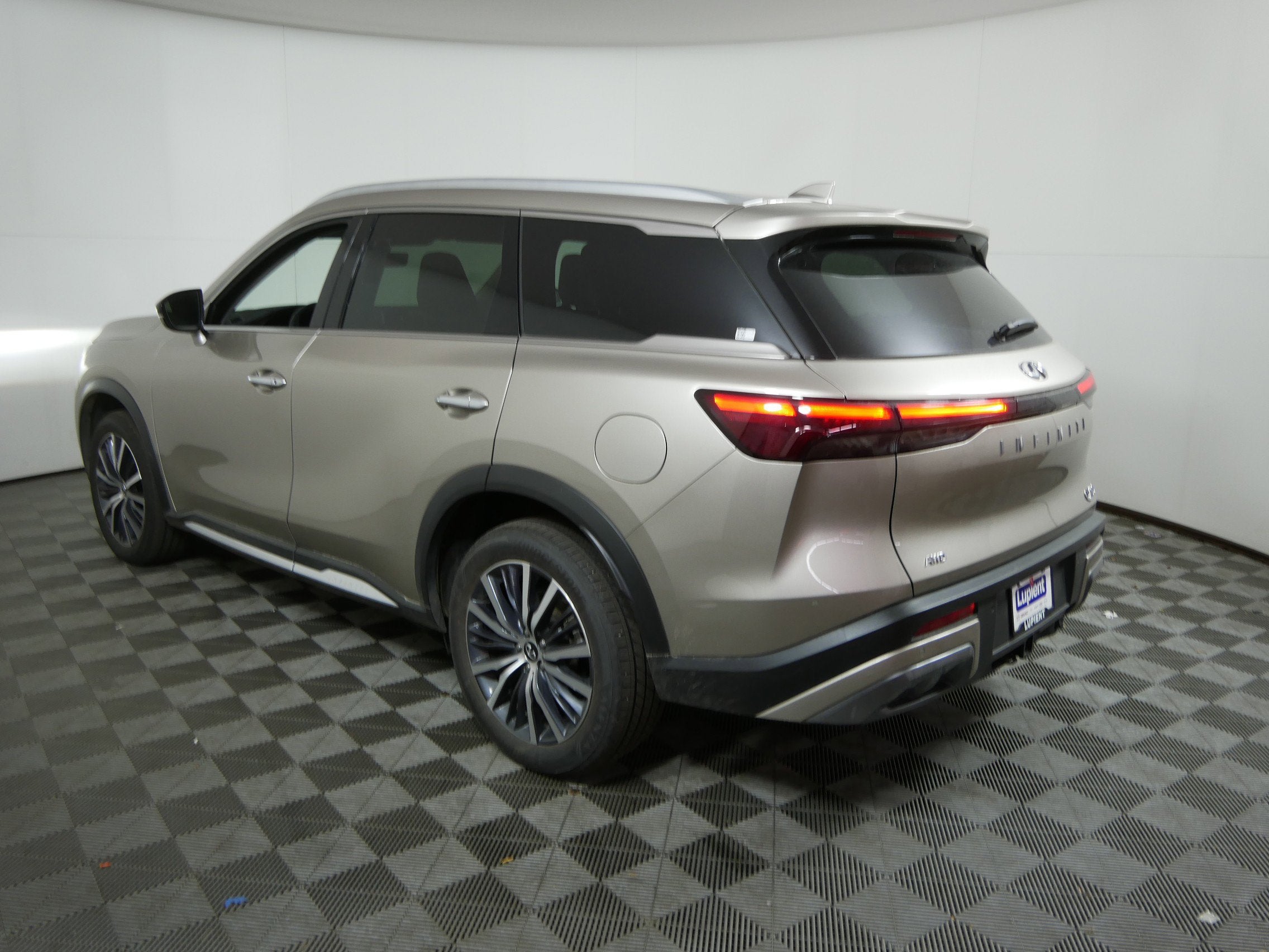 2024 INFINITI QX60 SENSORY