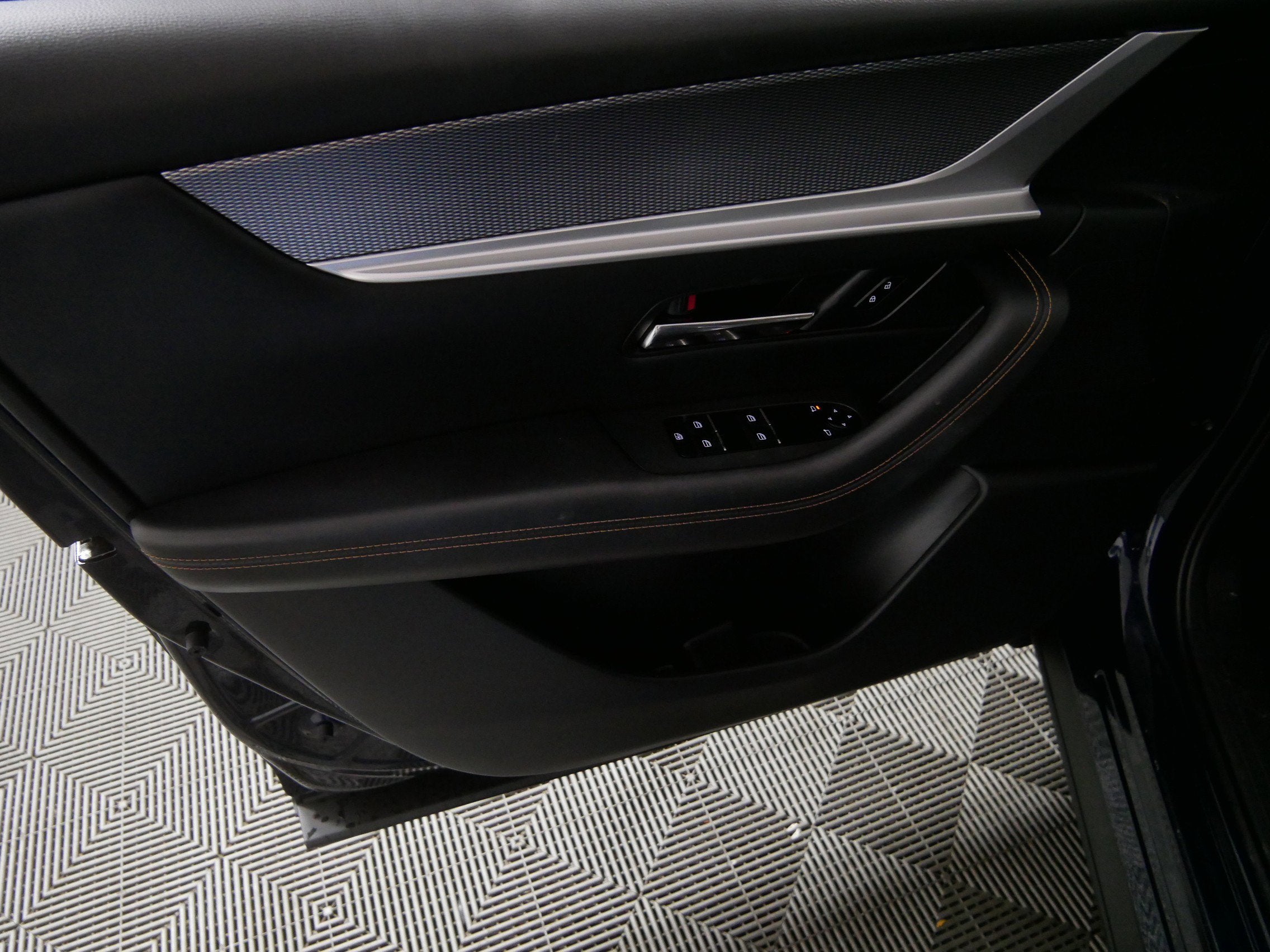 2024 Mazda Mazda CX-90 PHEV Premium