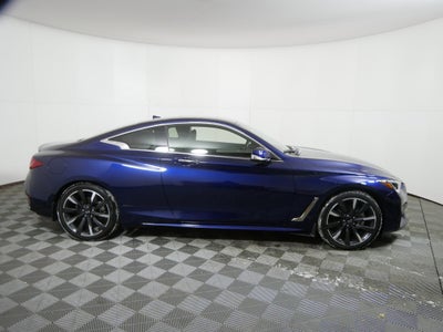 2022 INFINITI Q60 LUXE