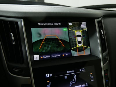 2022 INFINITI Q60 LUXE