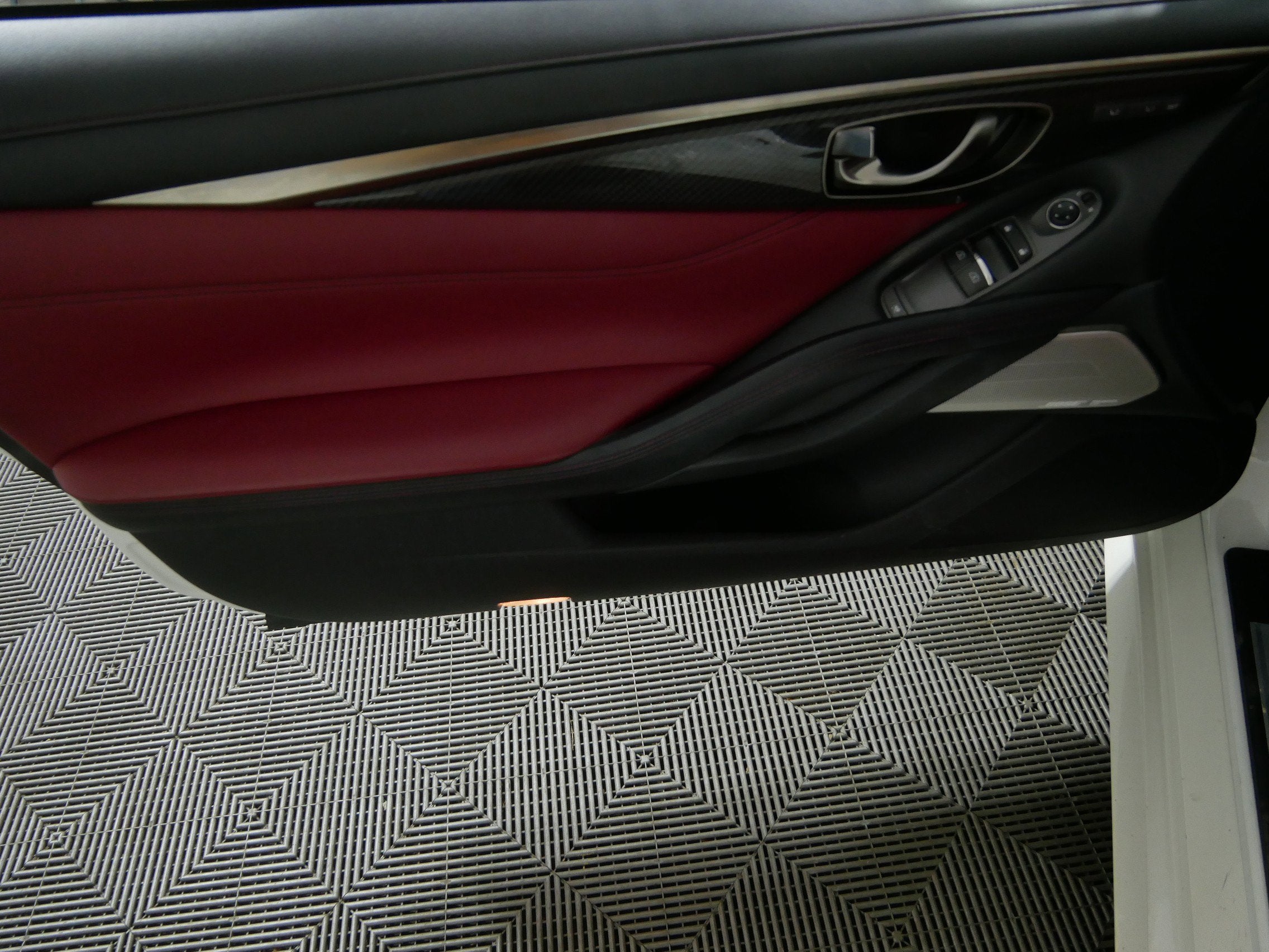 2020 INFINITI Q60 RED SPORT 400