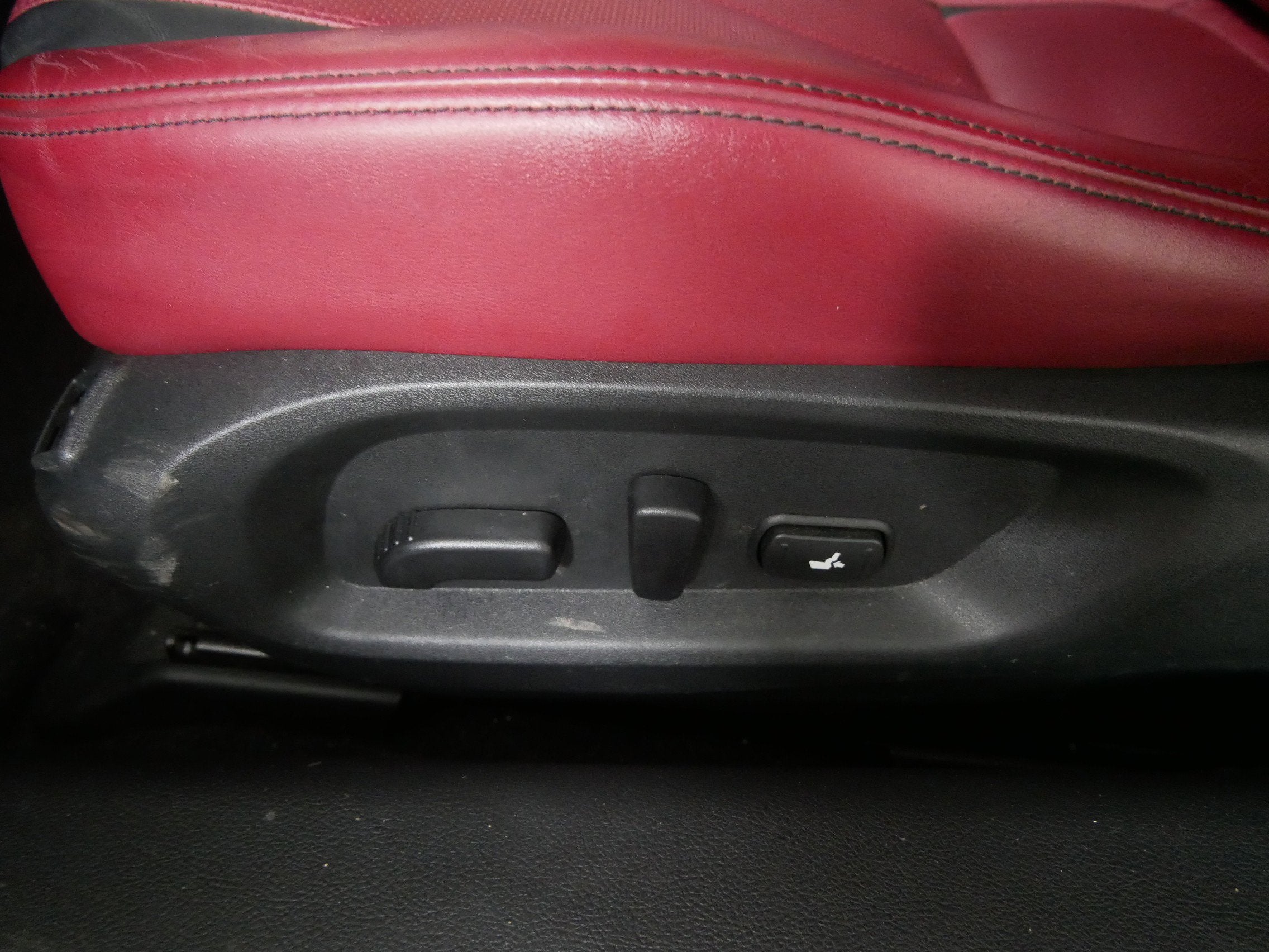 2020 INFINITI Q60 RED SPORT 400