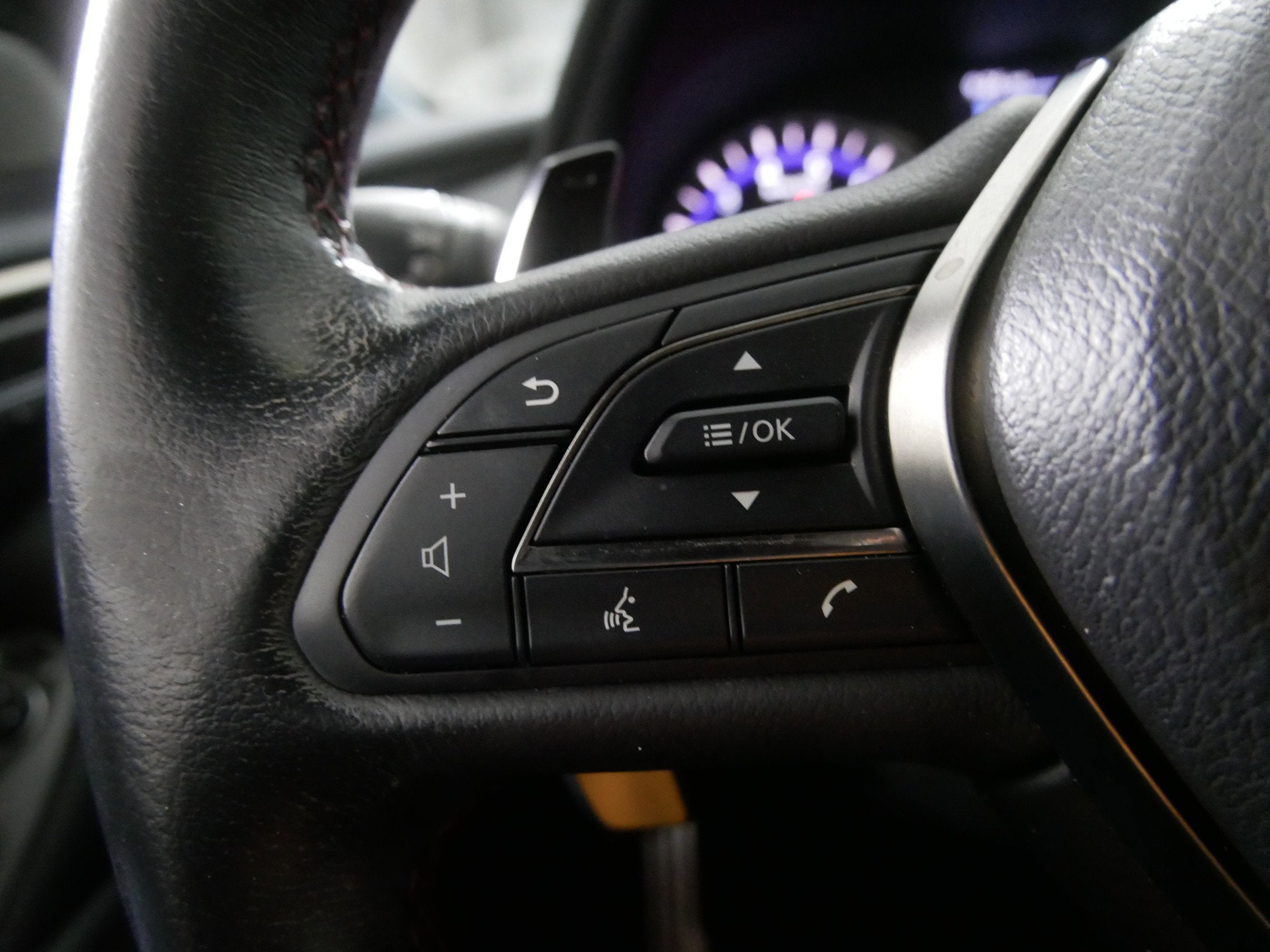 2020 INFINITI Q60 RED SPORT 400