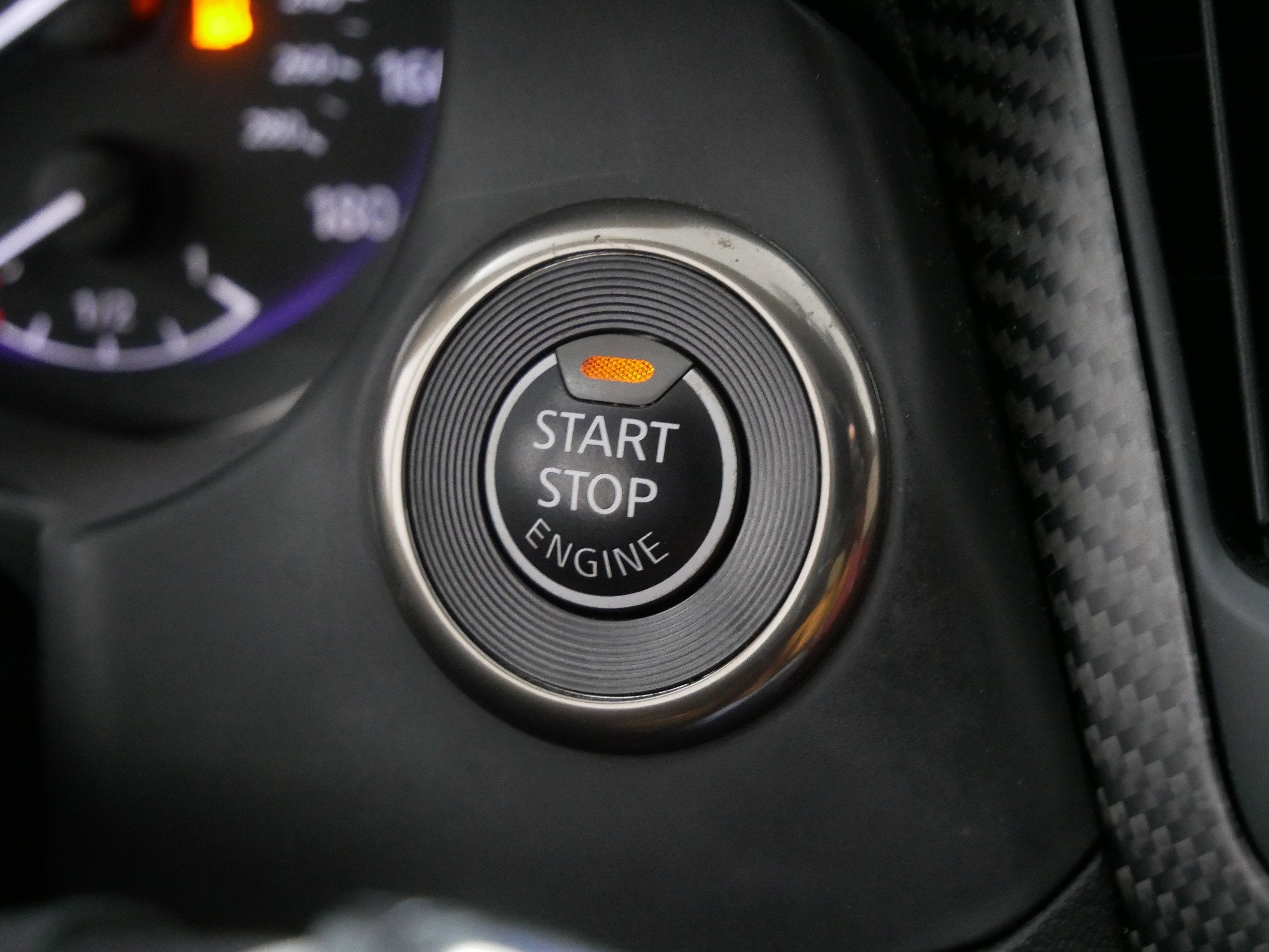 2022 INFINITI Q60 RED SPORT 400