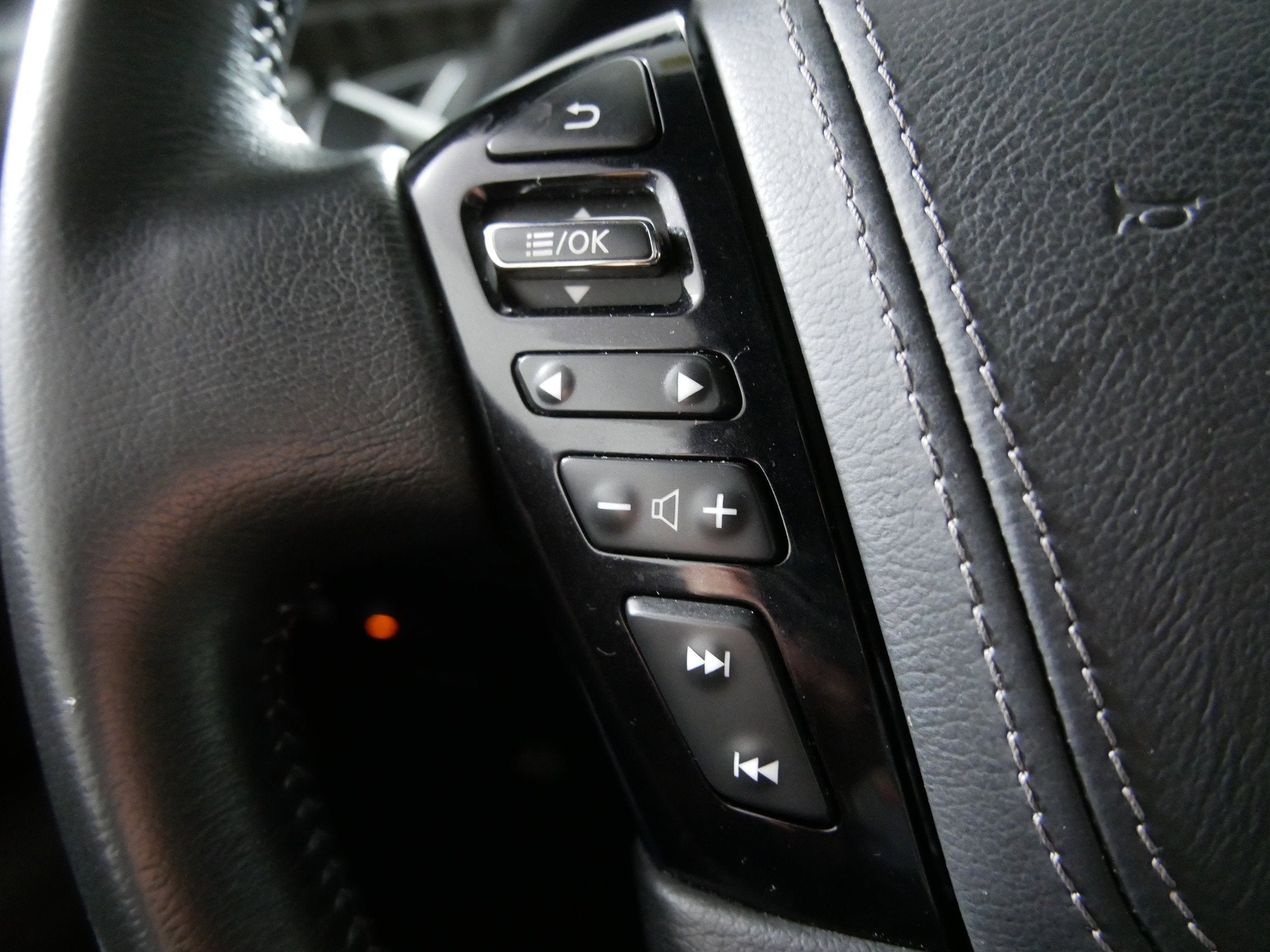 2022 Nissan Armada Platinum