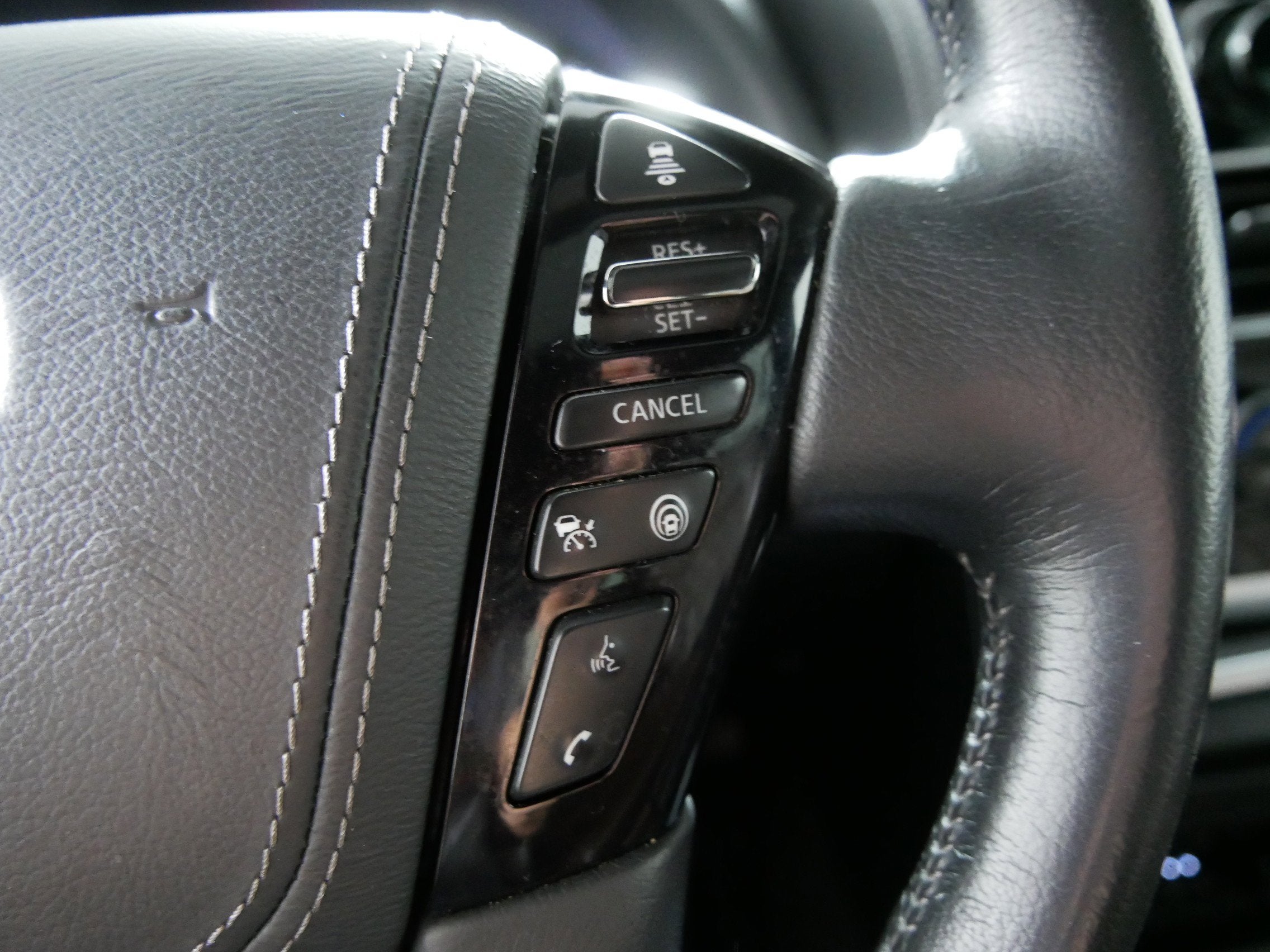 2022 Nissan Armada Platinum