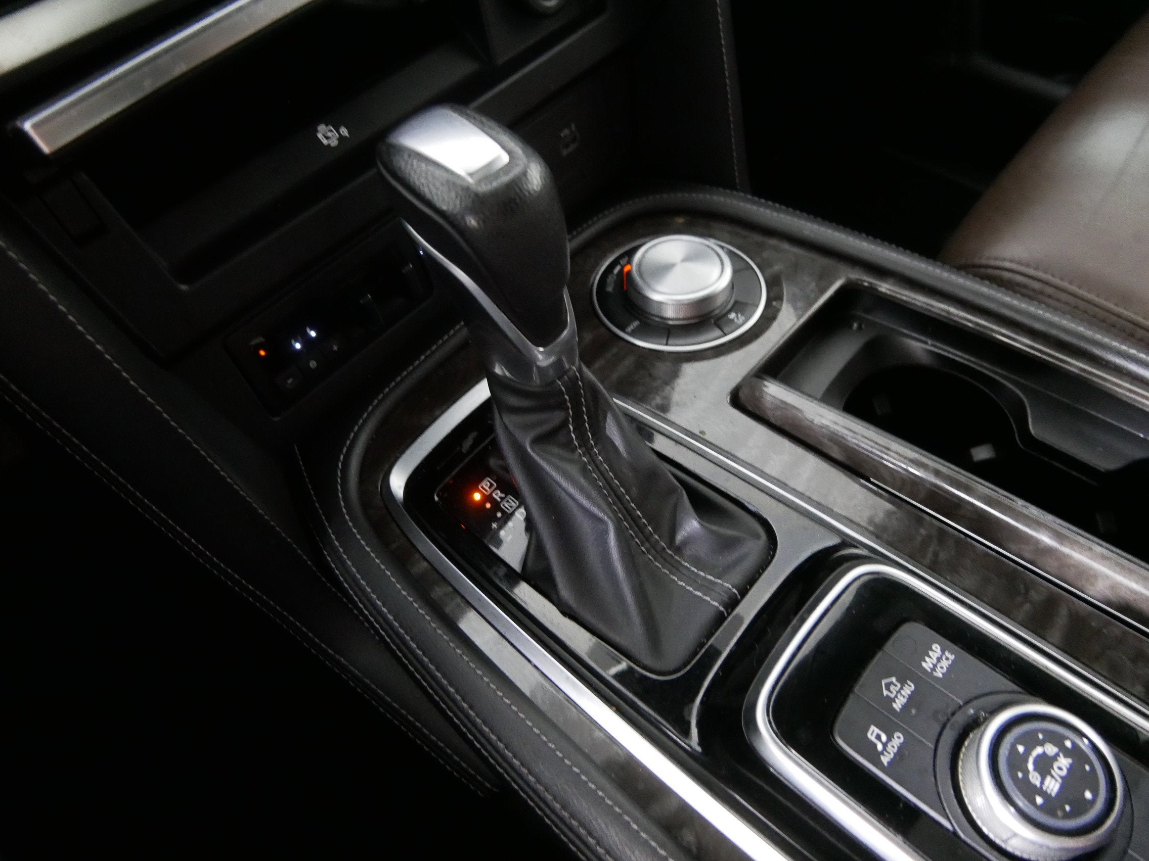 2022 Nissan Armada Platinum