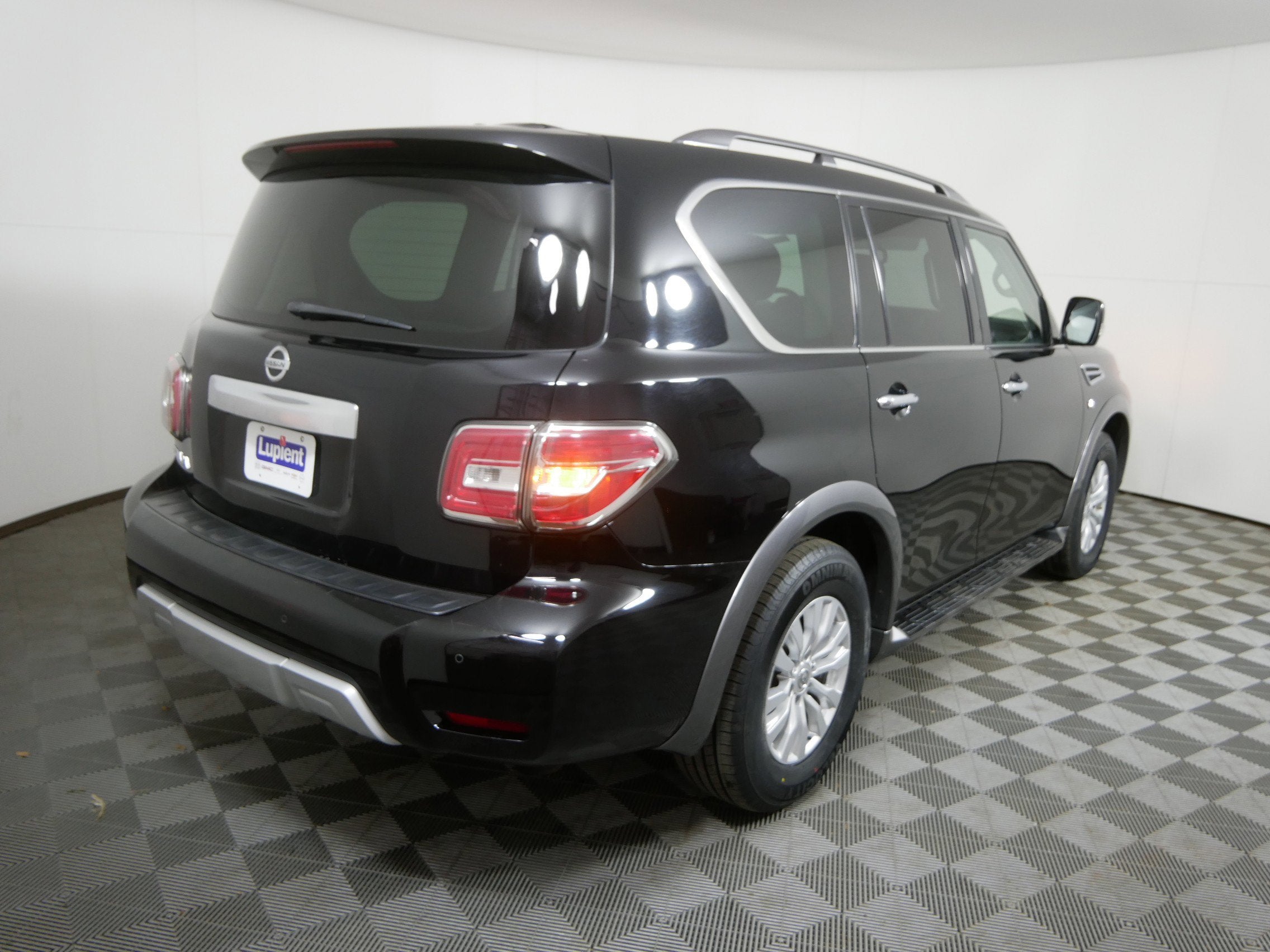 2018 Nissan Armada SV