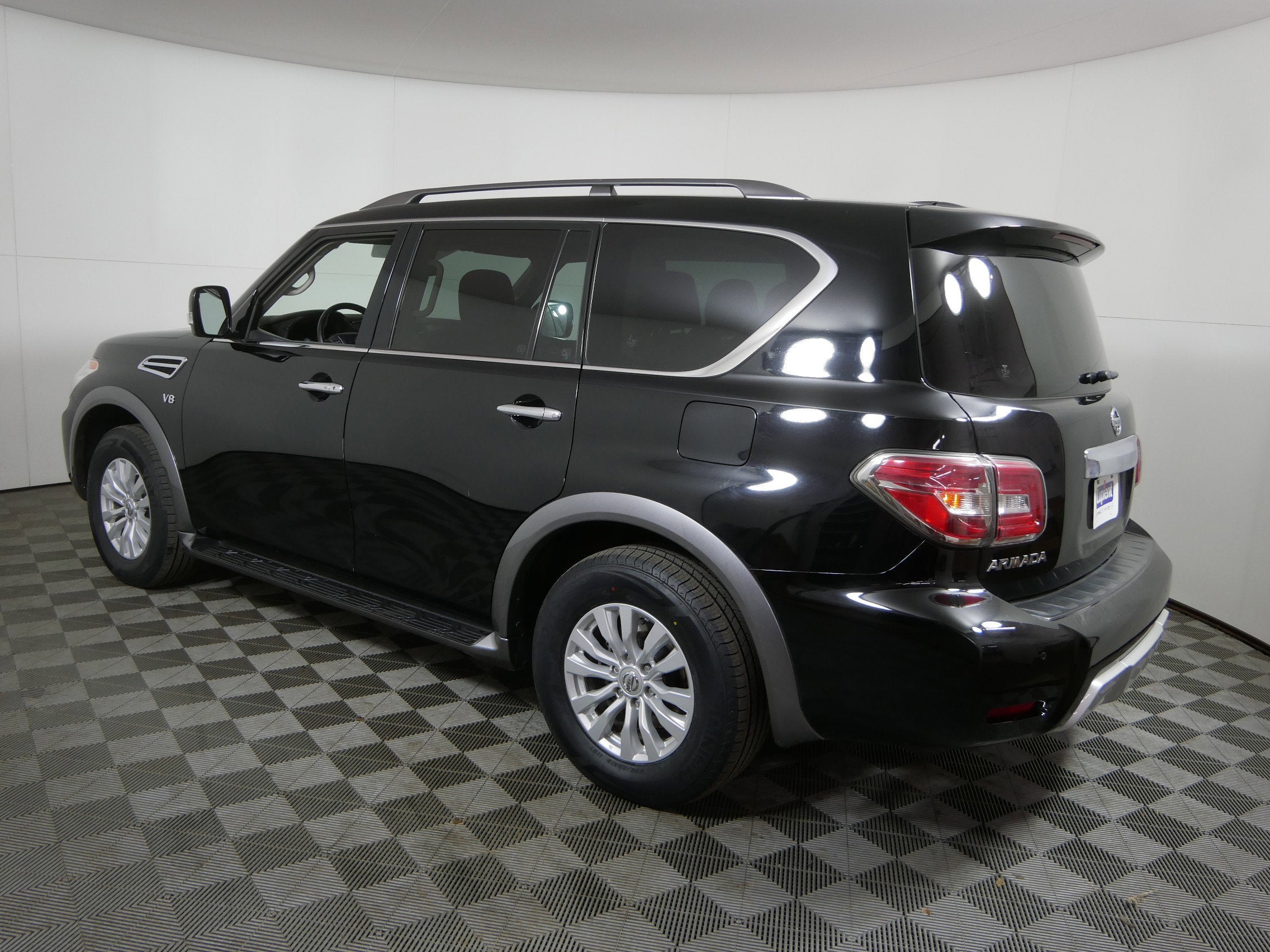 2018 Nissan Armada SV