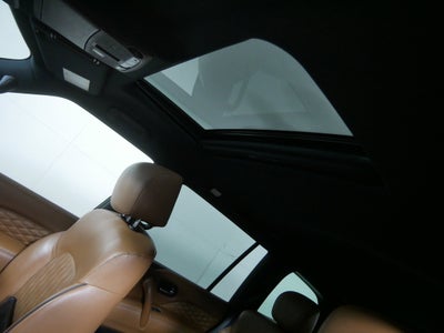 2023 INFINITI QX80 LUXE