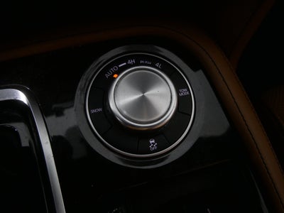 2023 INFINITI QX80 LUXE