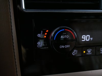 2023 INFINITI QX80 LUXE