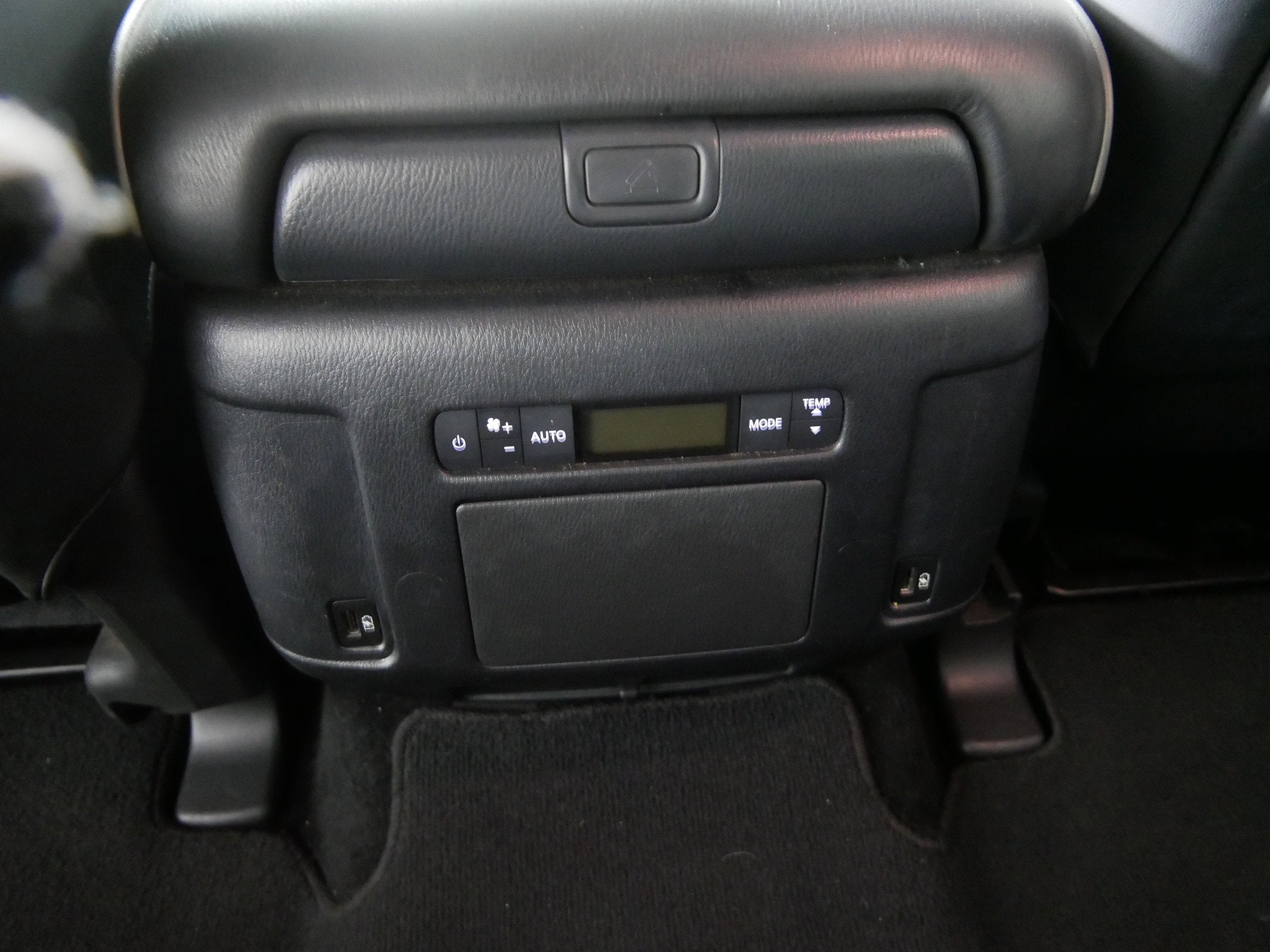 2022 INFINITI QX80 LUXE