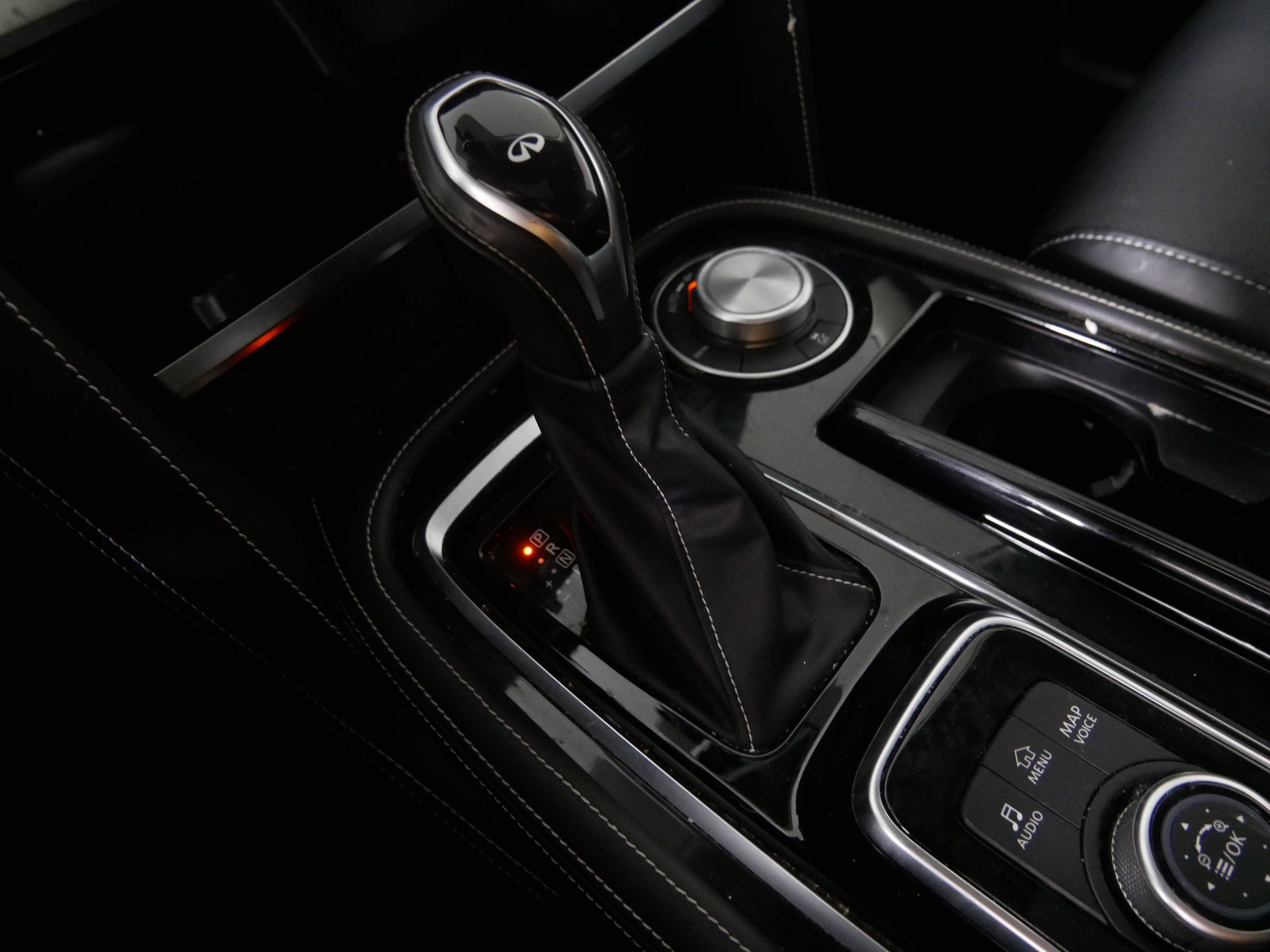 2024 INFINITI QX80 PREMIUM SELECT