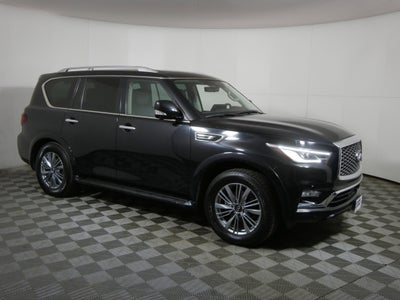 2022 INFINITI QX80 LUXE