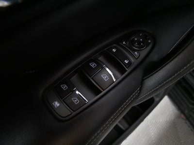 2022 INFINITI QX80 LUXE