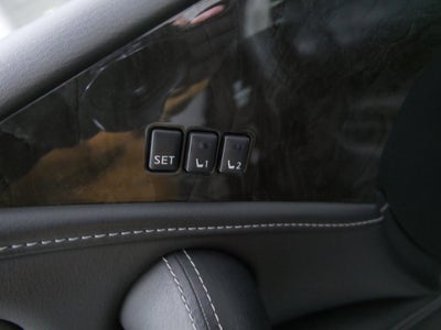 2022 INFINITI QX80 LUXE