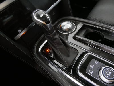 2022 INFINITI QX80 LUXE