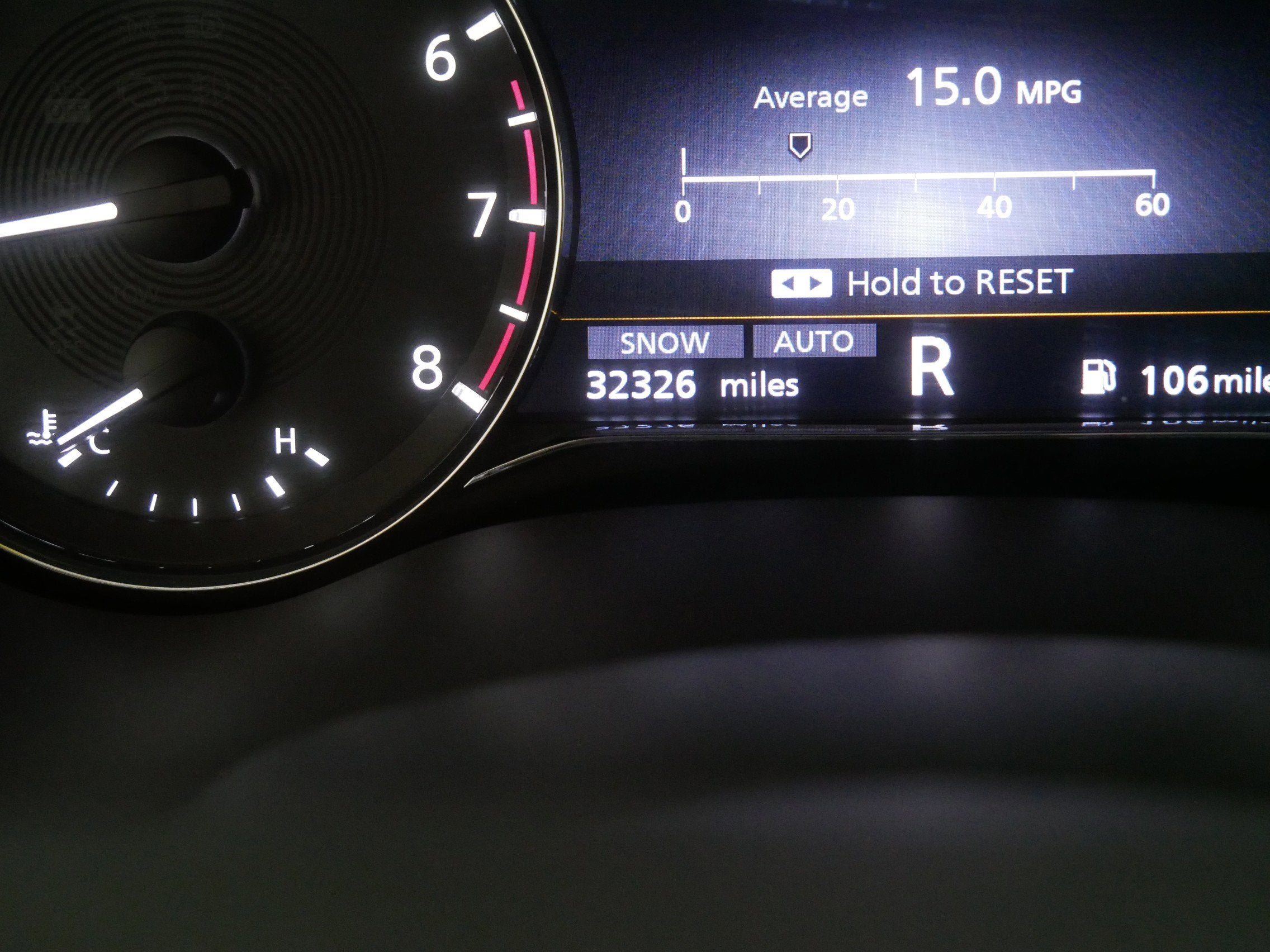 2022 INFINITI QX80 LUXE