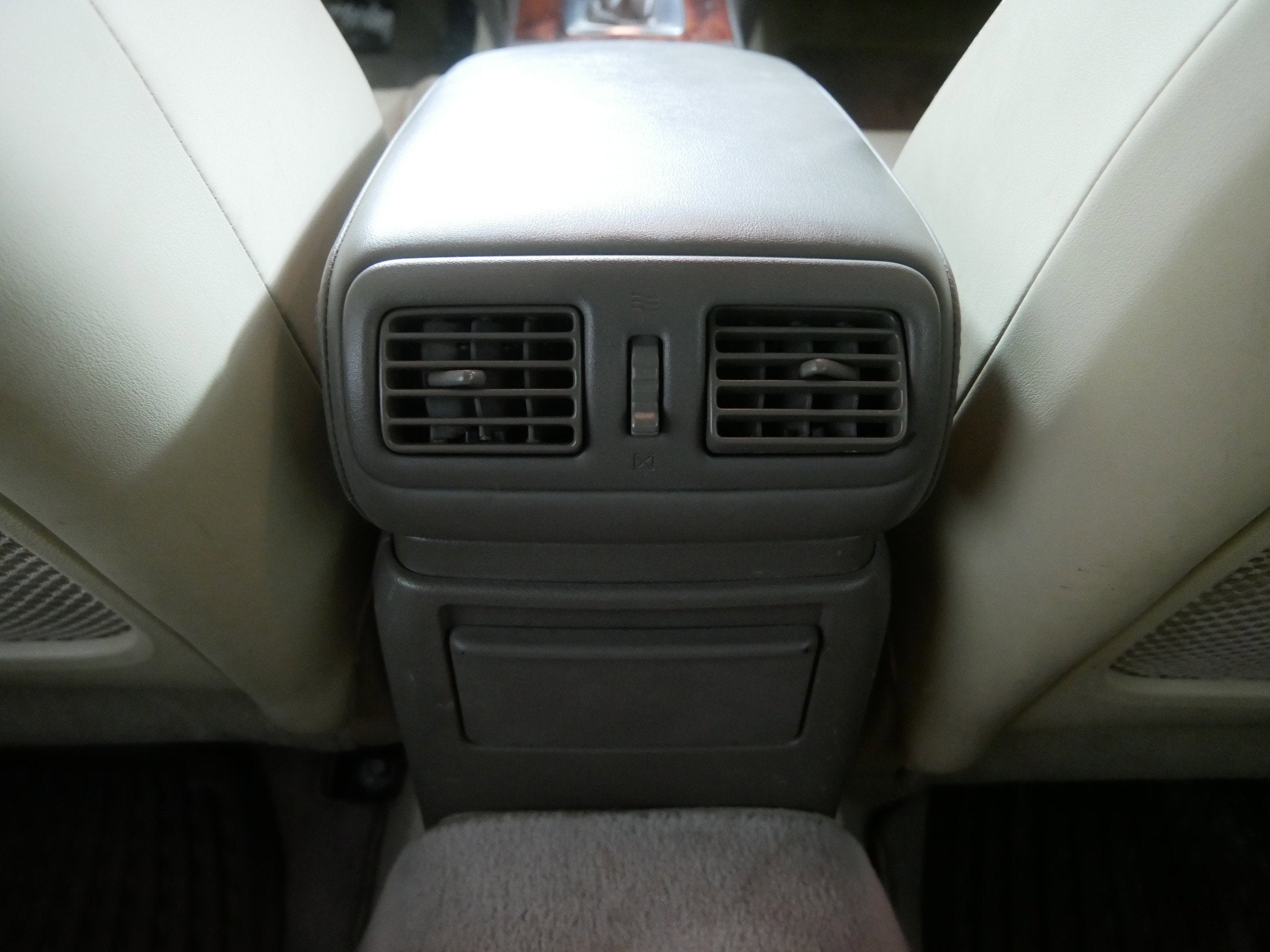 2008 INFINITI G35 Sedan x