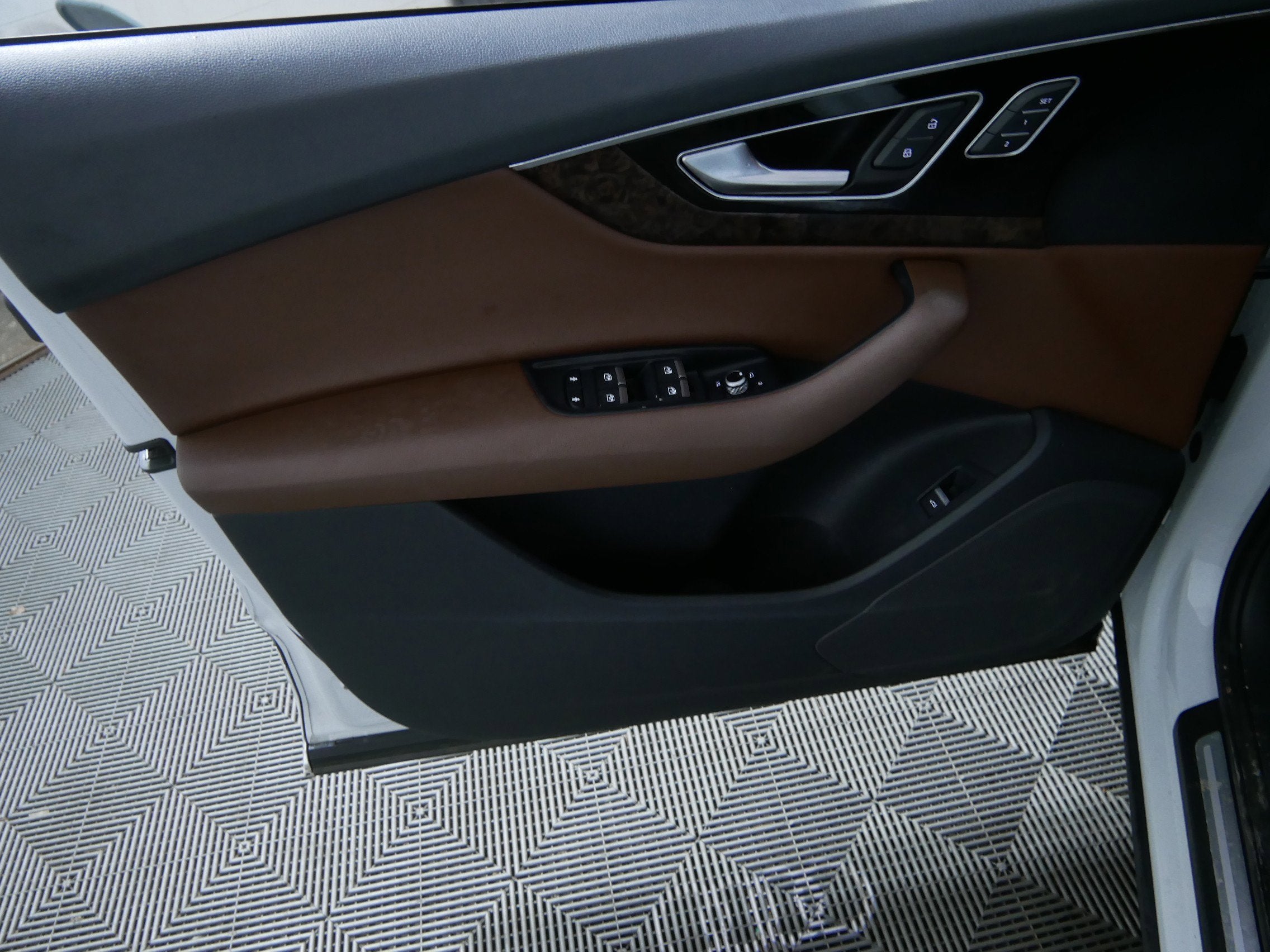 2018 Audi Q7 Premium