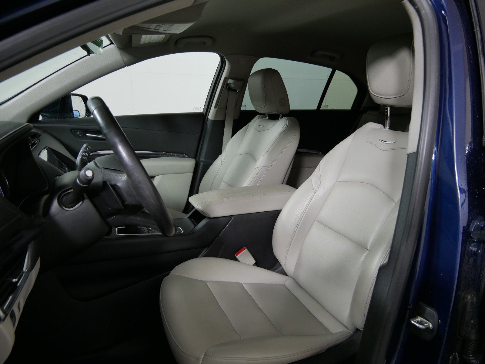 2020 Cadillac XT4 AWD Luxury