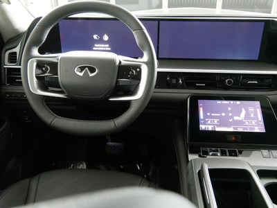 2026 INFINITI QX80 LUXE