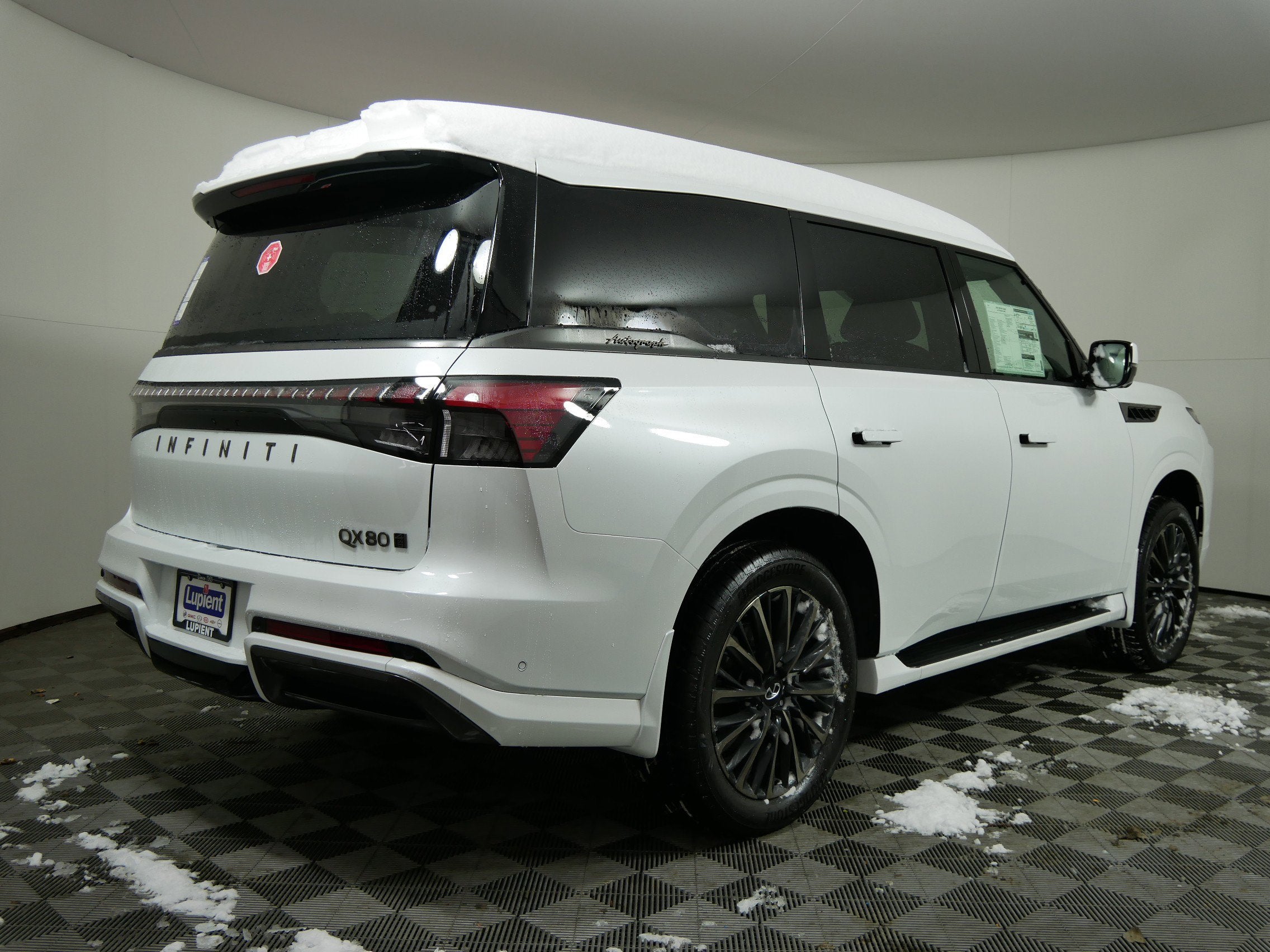 2026 INFINITI QX80 AUTOGRAPH