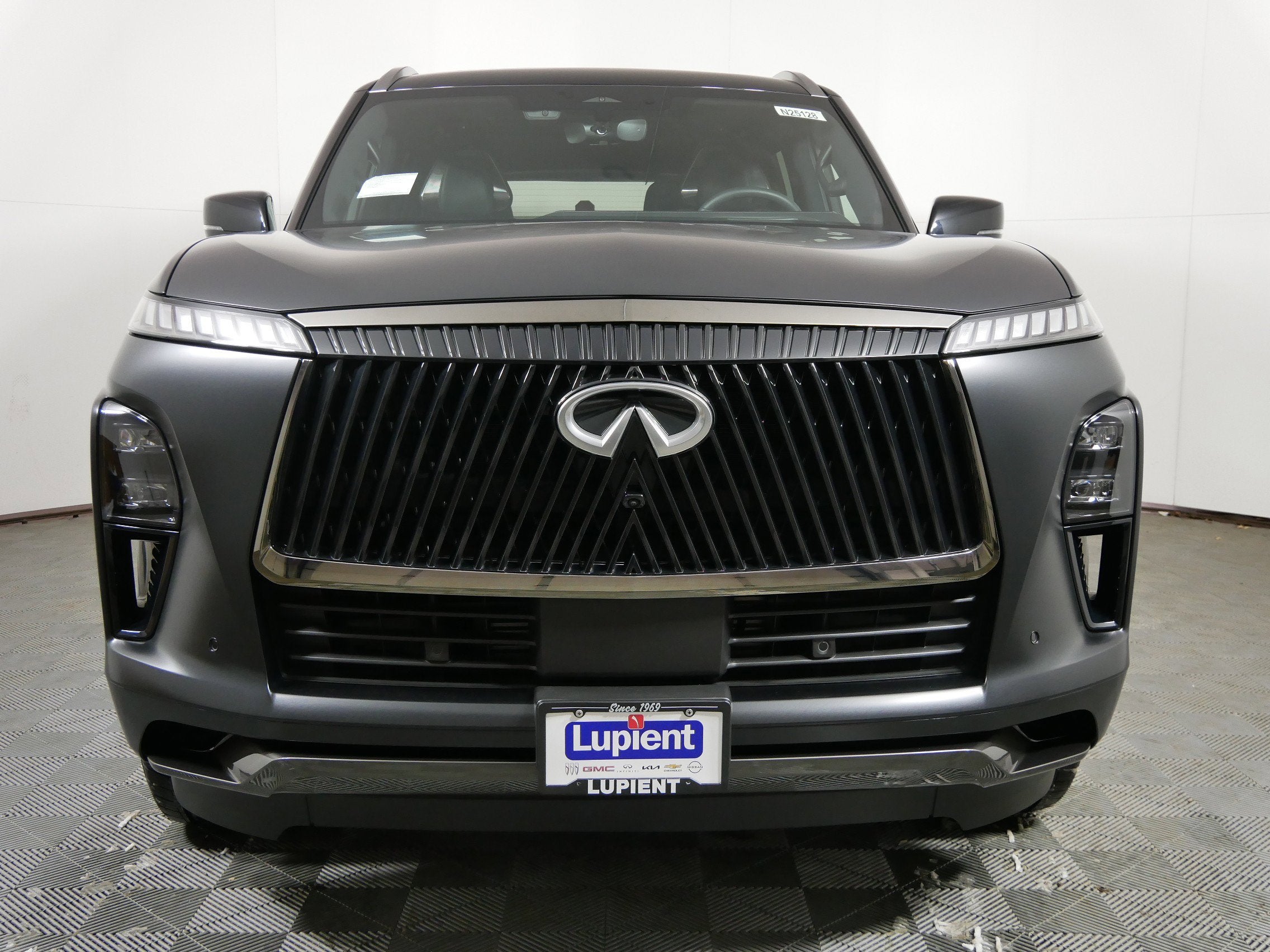 2025 INFINITI QX80 AUTOGRAPH