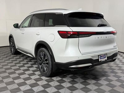 2026 INFINITI QX60 LUXE
