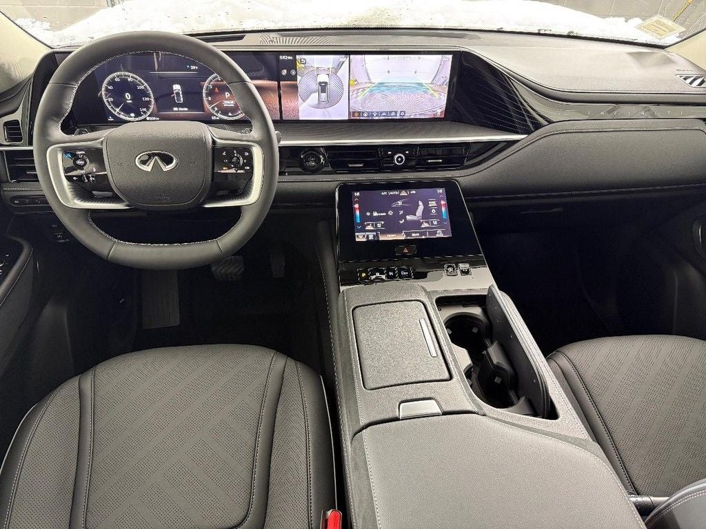 2026 INFINITI QX80 LUXE